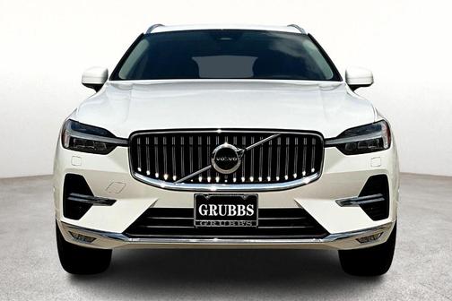 2022 Volvo XC60 B6 Inscription