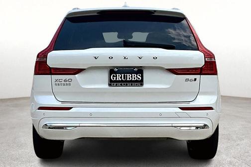2022 Volvo XC60 B6 Inscription