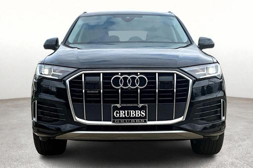 2023 Audi Q7 45 Premium Plus