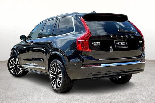 2025 Volvo XC90 Plug-In Hybrid T8 Plus 7-Seater