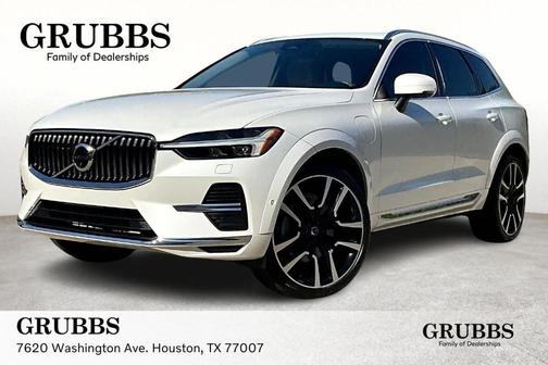 2023 Volvo XC60 Recharge Plug-In Hybrid T8 Ultimate Bright Theme