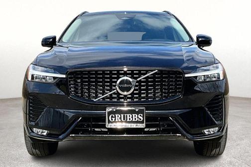 2025 Volvo XC60 B5 Core