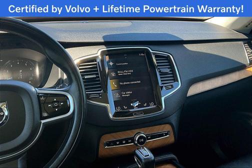 2022 Volvo XC90 T6 Momentum 7 Passenger