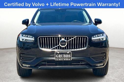 2022 Volvo XC90 T6 Momentum 7 Passenger