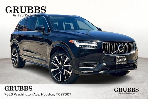 2022 Volvo XC90 T6 Momentum 7 Passenger