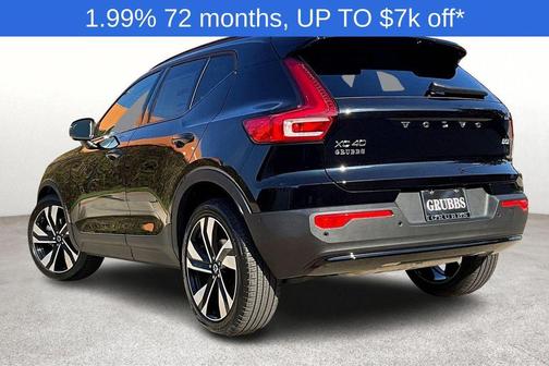 2026 Volvo XC40 B5 Ultra