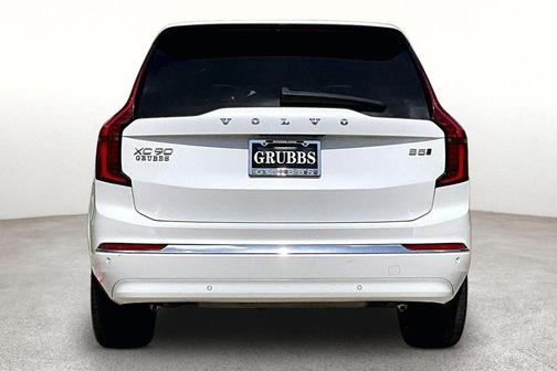 White 2025 Volvo XC90 B5 Plus