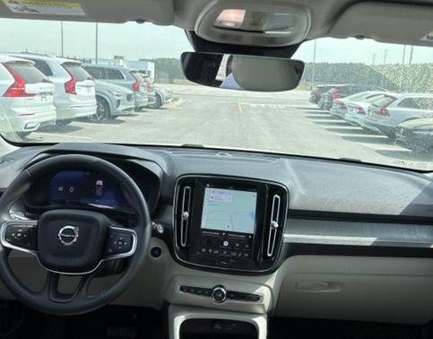 Forest Green 2026 Volvo XC40 B5 Ultra