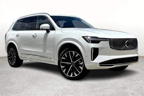 2026 Volvo XC90 PLUS