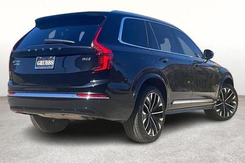 2025 Volvo XC90 B6 Plus 7-Seater