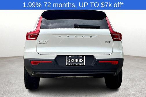 2026 Volvo XC40 B5 Plus
