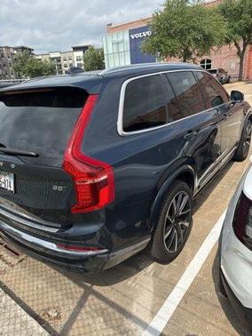 2025 Volvo XC90 B5 Plus