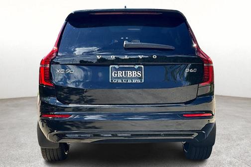 2026 Volvo XC90 B6 Ultra Dark Theme 7-Seater