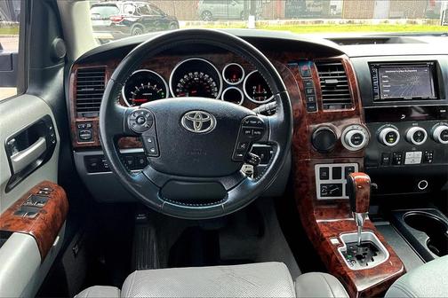 2008 Toyota Sequoia Platinum
