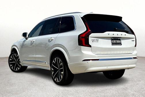 2026 Volvo XC90 B6 Plus 7-Seater