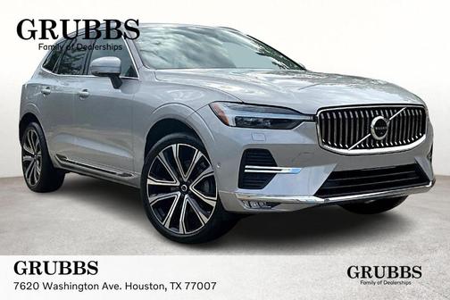 2023 Volvo XC60 B5 Ultimate Bright Theme