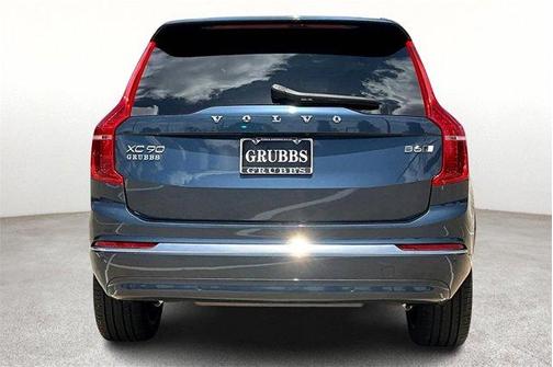 2023 Volvo XC90 B6 Ultimate 7-Seater