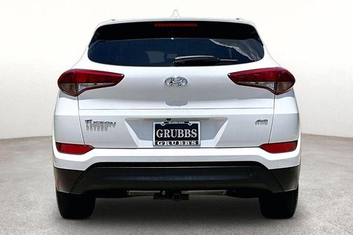 Dazzling White 2018 Hyundai TUCSON SEL Plus