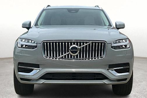 2025 Volvo XC90 Plug-In Hybrid T8 Plus 7-Seater
