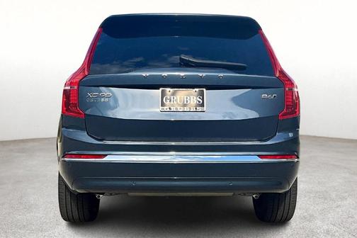 2025 Volvo XC90 B6 Plus 7-Seater