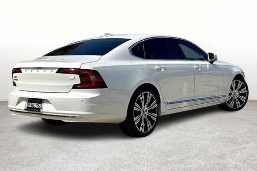 2023 Volvo S90 Recharge Plug-In Hybrid T8 Ultimate