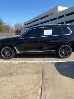 2024 BMW ALPINA XB7 Base