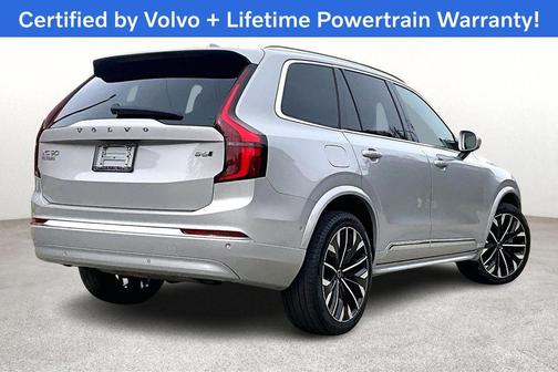 2025 Volvo XC90 B6 Plus 7-Seater