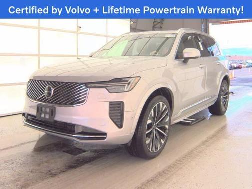 2025 Volvo XC90 B6 Plus 7-Seater