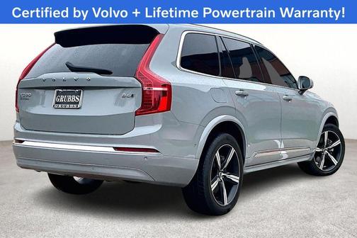 2025 Volvo XC90 B6 Plus 7-Seater