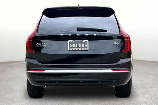 Onyx Black Metallic 2026 Volvo XC90 B6 Plus 7-Seater