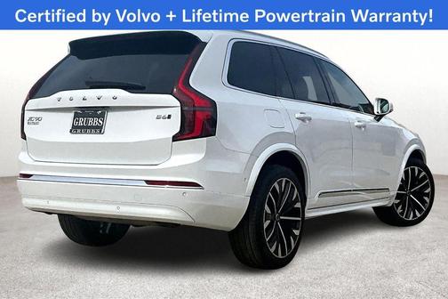 2025 Volvo XC90 B6 Plus 7-Seater