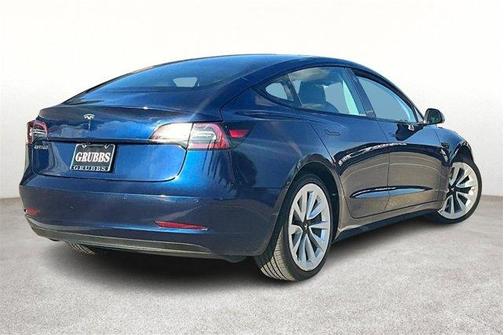 2022 Tesla Model 3 Base