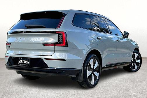 2025 Volvo EX90 Twin Motor Ultra
