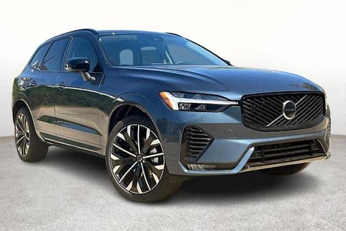 2026 Volvo XC60 B5 Ultra