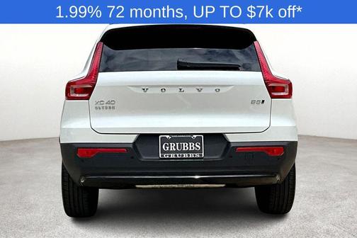 2026 Volvo XC40 B5 Plus