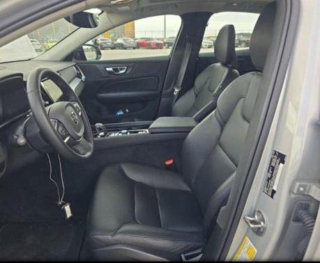 2025 Volvo S60 B5 Core