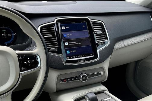 2024 Volvo XC90 Recharge Plug-In Hybrid T8 Plus Bright Theme 7-Seater