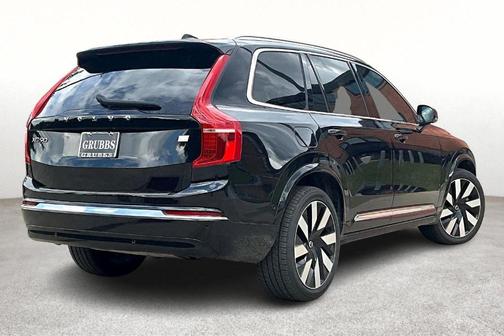 2024 Volvo XC90 Recharge Plug-In Hybrid T8 Plus Bright Theme 7-Seater