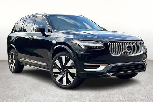 2024 Volvo XC90 Recharge Plug-In Hybrid T8 Plus Bright Theme 7-Seater