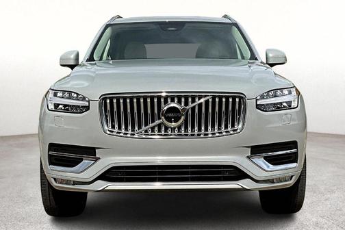 2025 Volvo XC90 B6 Ultra