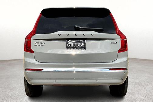 2025 Volvo XC90 B6 Ultra