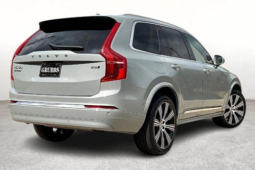 2025 Volvo XC90 B6 Ultra