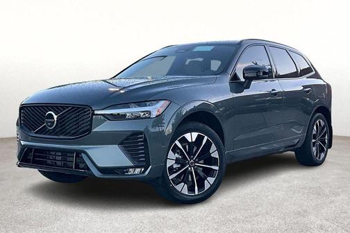 2026 Volvo XC60 B5 Plus