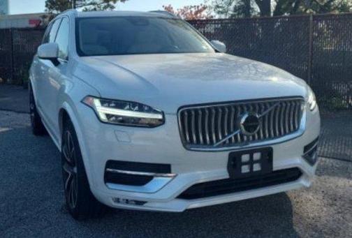 2024 Volvo XC90 B6 Plus Bright Theme 7-Seater