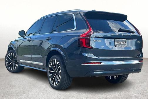 2026 Volvo XC90 B6 Plus 7-Seater