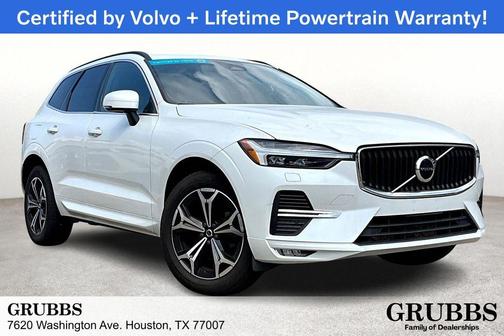 2022 Volvo XC60 B5 Momentum