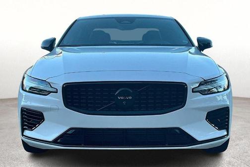 2024 Volvo S60 Recharge Plug-In Hybrid T8 Plus Black Edition
