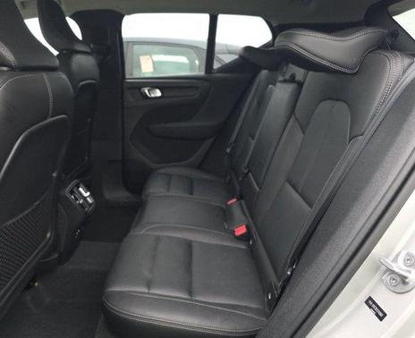 Silver 2024 Volvo XC40 B5 Plus Bright Theme