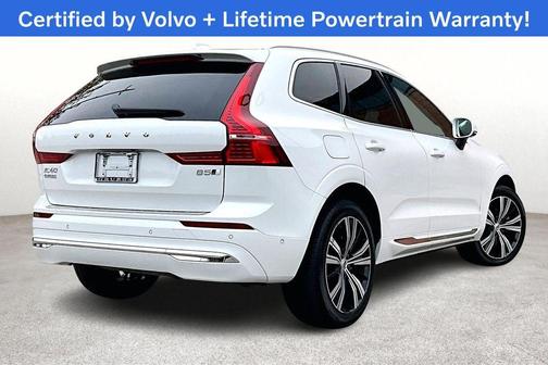 2023 Volvo XC60 B5 Plus Bright Theme