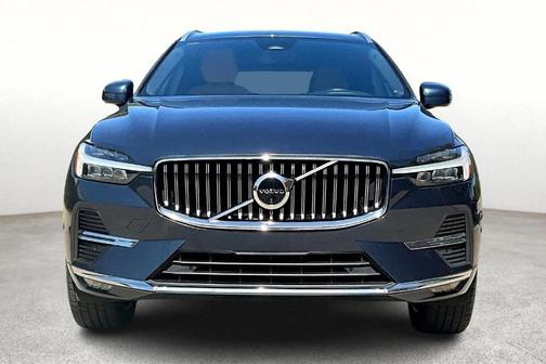 2022 Volvo XC60 B6 Inscription